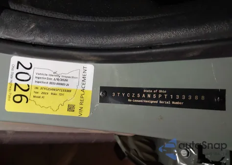 2023 Toyota Tacoma Trail Edition z USA, uszkodzony, nr VIN 3TYCZ5AN5PT133388